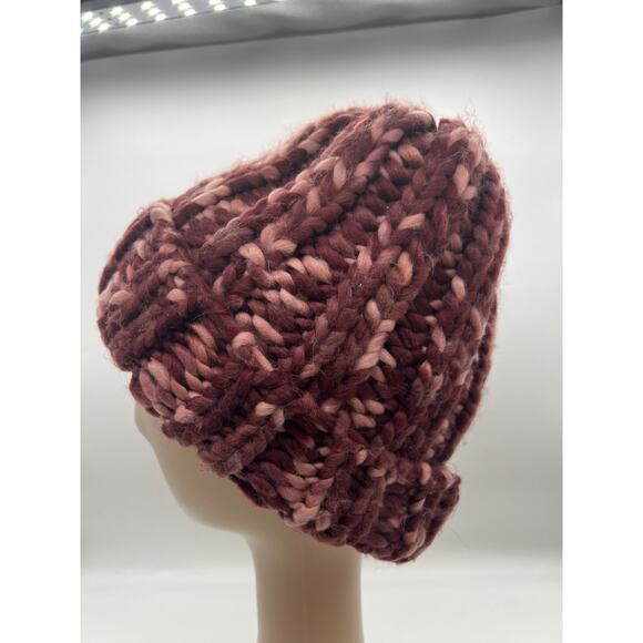 Chunky Knit Purple Pink Univeral Thread Beanie Hat Acrylic Winter Small - Picture 4 of 8